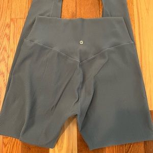 BuffBunny Material Girl Ribbed leggings